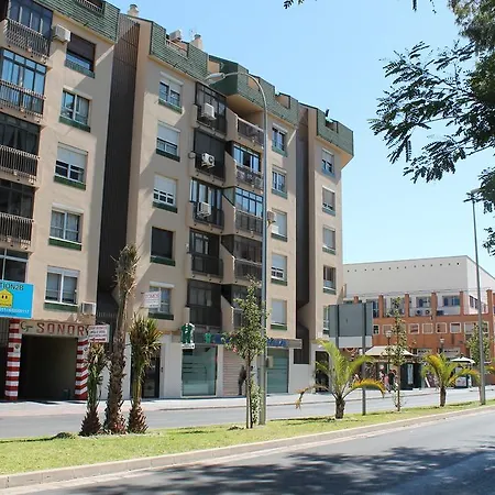 Oda ve Kahvaltı Station2b Málaga